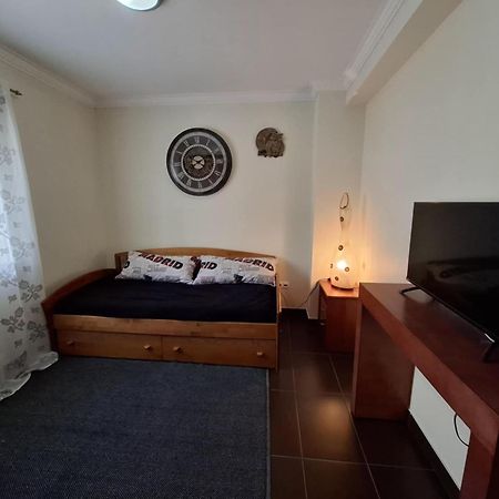 Guesthouse, Ap Verissimo Nazare Ngoại thất bức ảnh